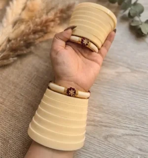 Rajasthani boor dhalu chura