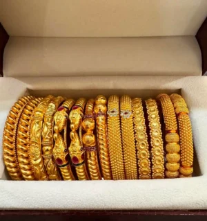 Gold polish aanwla combo of 7 pairs